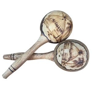Handmade maracas set of 2 hand percussion rhythmic rattling sound when shaken‎